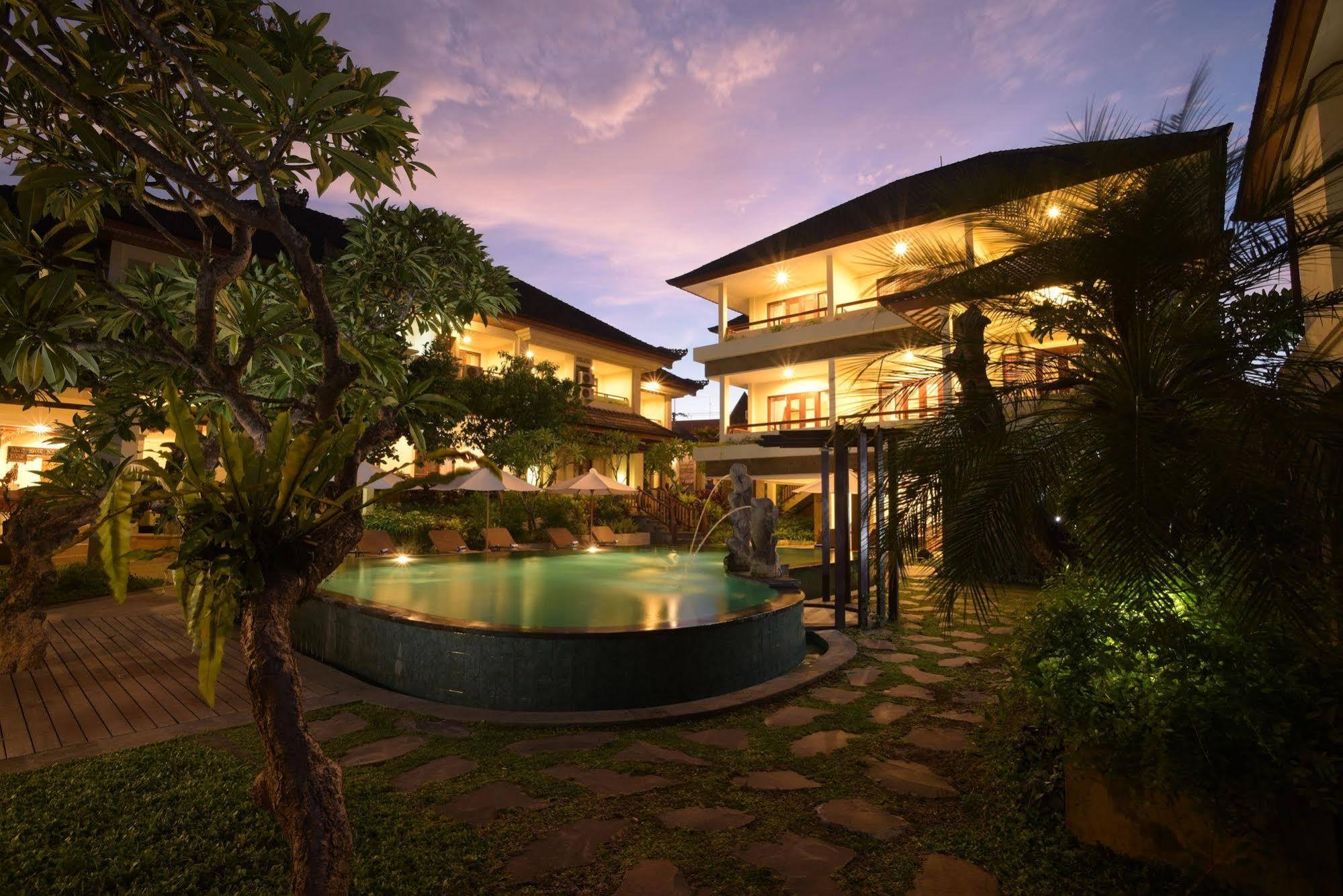Sri Phala Resort & Villa Sanur Exterior foto